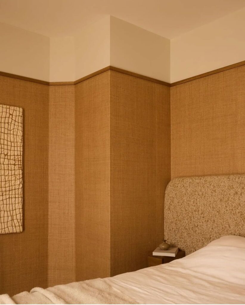 What Is Faux Grasscloth Wallpaper?